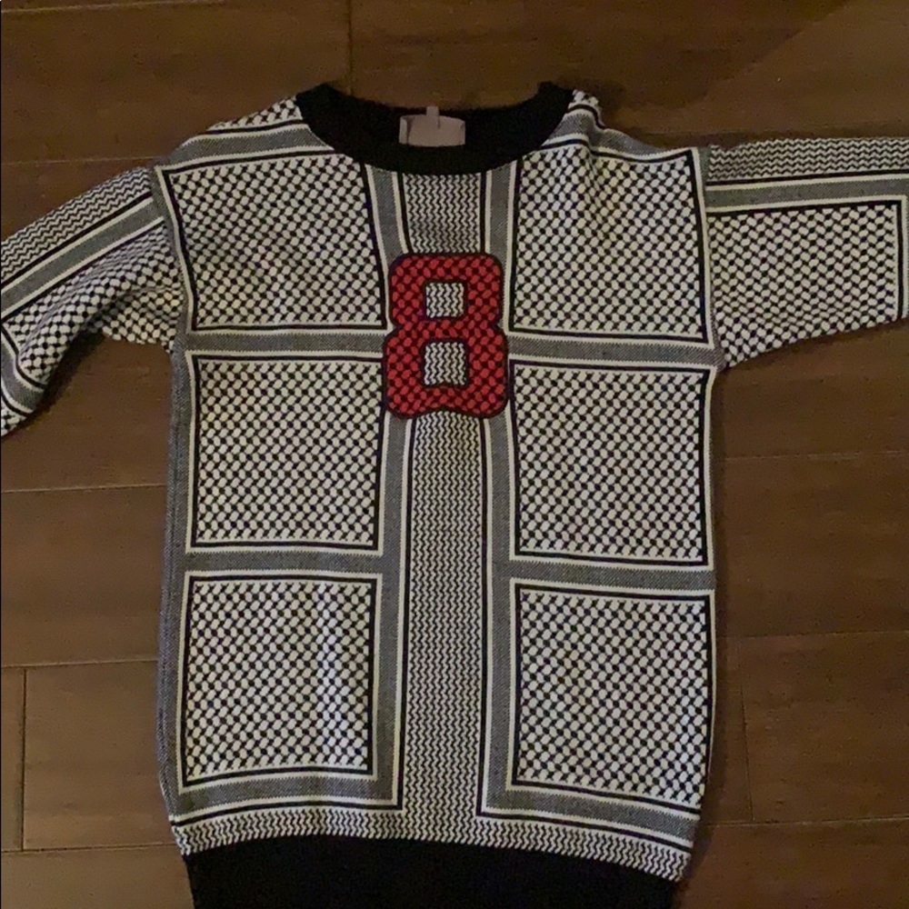 Sweater shirt